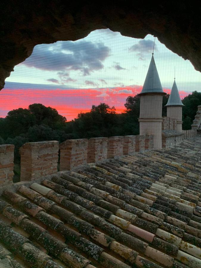 Castillo Con Piscina En Plena Sierra Calderona Segorbe Eksteriør billede